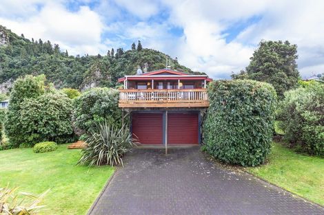 Photo of property in 17 Hinekapi Terrace, Kuratau, Turangi, 3381