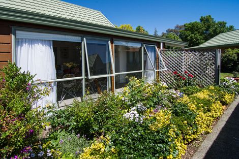 Photo of property in Holdsworth Villas, 42/2 William Donald Drive, Solway, Masterton, 5810