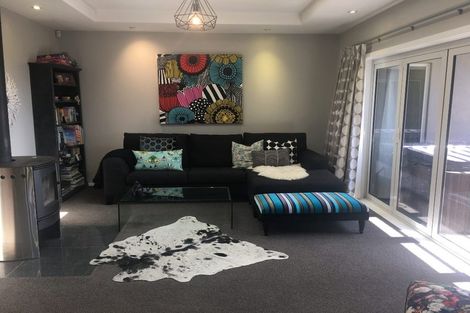 Photo of property in 133 Endeavour Drive, Whitby, Porirua, 5024