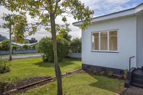 Photo of property in 18 Carnarvon Street, Gisborne, 4010