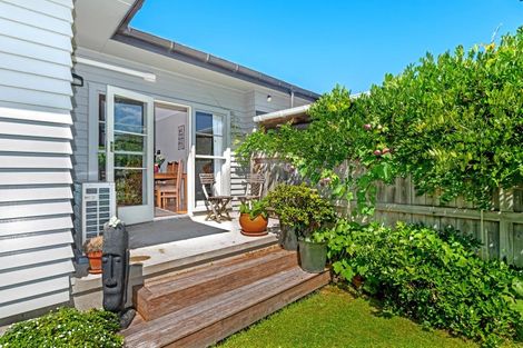 Photo of property in 71 Stout Street, Whataupoko, Gisborne, 4010