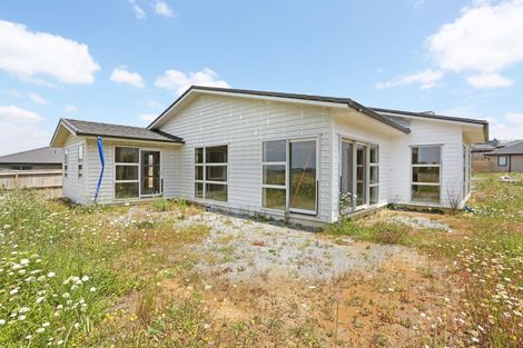 Photo of property in 2 Kirklee Lane, Pokeno, 2402