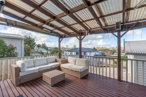 Photo of property in 9 Mahoe Street, Melville, Hamilton, 3206