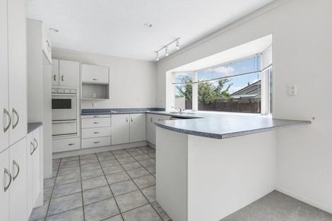 Photo of property in 35 Moreland Avenue, Pukete, Hamilton, 3200