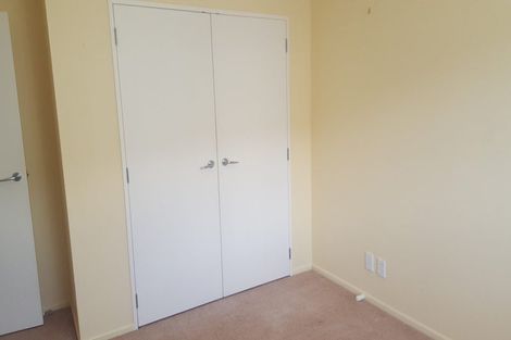 Photo of property in Miramar Villas, 13/6 Brussels Street, Miramar, Wellington, 6022