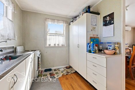 Photo of property in 72 Hepburn Road, Glendene, Auckland, 0602