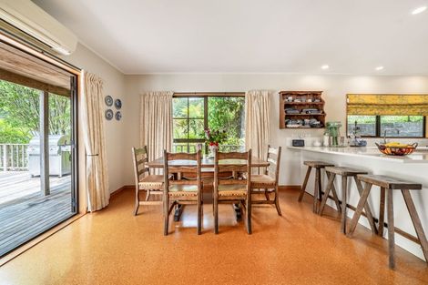 Photo of property in 16 Jocelyn Crescent, Pinehaven, Upper Hutt, 5019