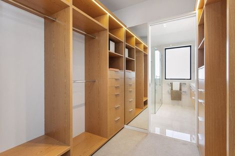 Photo of property in 96 Merivale Lane, Merivale, Christchurch, 8014