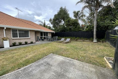 Photo of property in 1/41 Andrew Road, Howick, Auckland, 2010