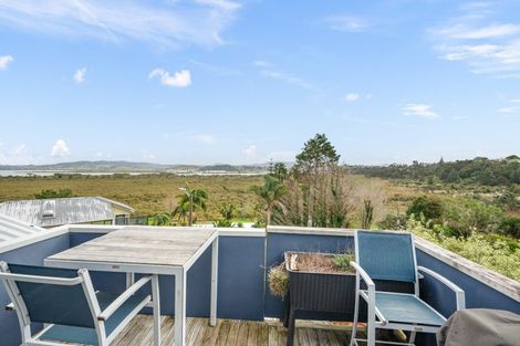 Photo of property in 48 Raumati Crescent, Onerahi, Whangarei, 0110