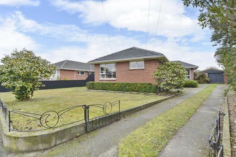 Photo of property in 57 Liverton Crescent, Bishopdale, Christchurch, 8053