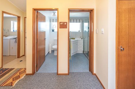 Photo of property in 14 Massey Street, Aramoho, Whanganui, 4500