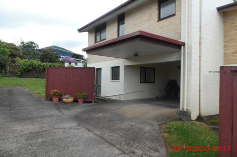 Photo of property in 5 Pakira Avenue, Glendene, Auckland, 0602