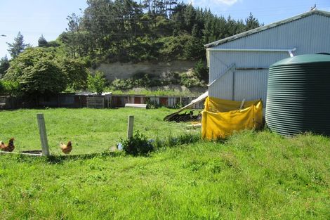 Photo of property in 6 Severn Street, Waitotara, Whanganui, 4588