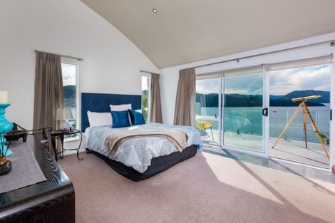 Photo of property in 2 Marina View Estate, Waikawa, Picton, 7281