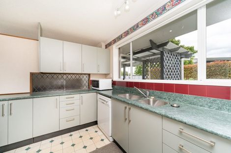 Photo of property in 25 Chippendale Crescent, Highbury, Palmerston North, 4412