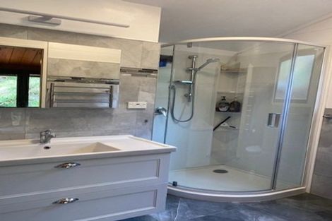 Photo of property in 52b Westhaven Drive, Tawa, Wellington, 5028