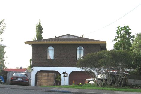 Photo of property in 30 Royal Road, Massey, Auckland, 0614