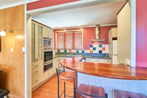 Photo of property in 5 Vernon Avenue, Takaro, Palmerston North, 4412