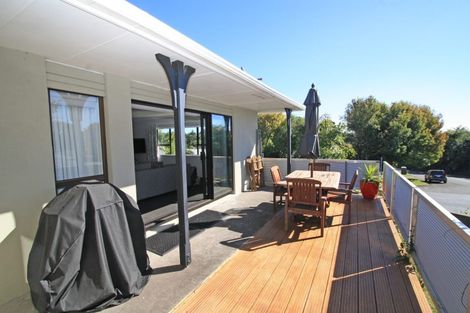 Photo of property in 32 Branch Road, Highlands Park, New Plymouth, 4312