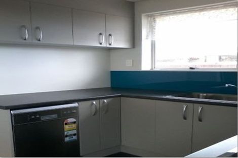 Photo of property in 1/90 Queenspark Drive, Parklands, Christchurch, 8083