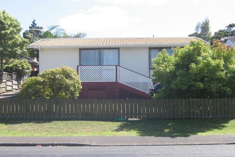 Photo of property in 1/19 Manuka Road, Bayview, Auckland, 0629