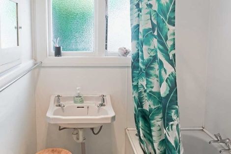 Photo of property in 35 Birchfield Avenue, Dallington, Christchurch, 8061