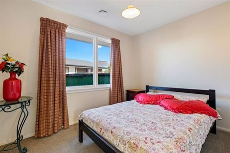 Photo of property in 8 Dunstan Crescent, Hornby, Christchurch, 8042