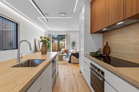 Photo of property in 47 Mahinga Kai Road, Orewa, 0931
