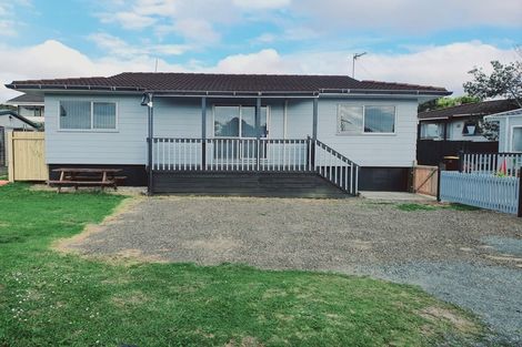 Photo of property in 5 Jontue Place, Clover Park, Auckland, 2019