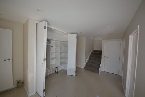 Photo of property in 2/42 Aberdeen Road, Campbells Bay, Auckland, 0620