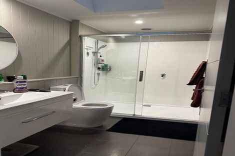 Photo of property in 19 Kaiwaru Place, Waikanae, 5036