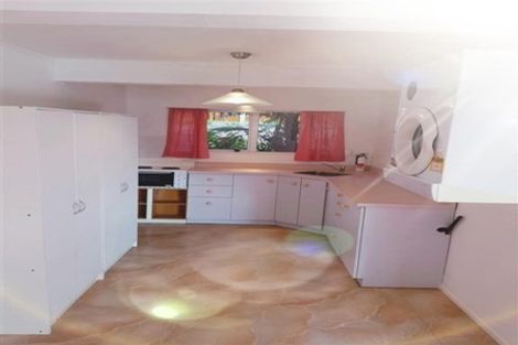 Photo of property in 1/45 Rothesay Bay Road, Rothesay Bay, Auckland, 0630