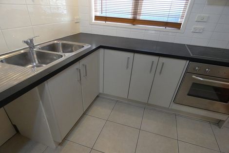 Photo of property in 39 Blease Street, New Lynn, Auckland, 0600