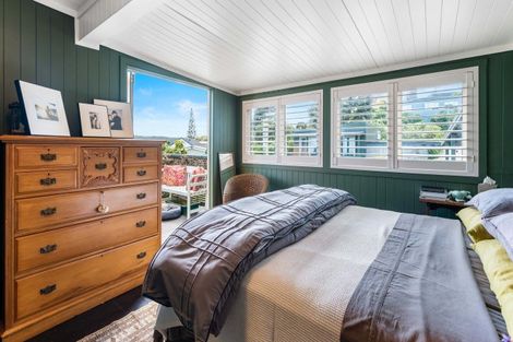 Photo of property in 40 Tuakau Bridge-port Waikato Road, Port Waikato, Tuakau, 2695