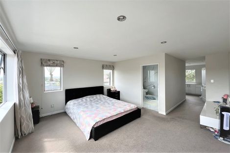 Photo of property in 27 Mantra Road, Massey, Auckland, 0614
