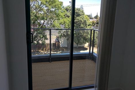 Photo of property in 206/8 Gray Avenue, Mangere East, Auckland, 2024