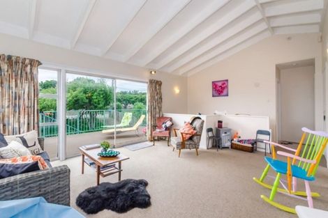 Photo of property in 10 Konini Crescent, Waikanae Beach, Waikanae, 5036