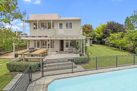 Photo of property in 131 Lake Crescent, Hamilton Lake, Hamilton, 3204