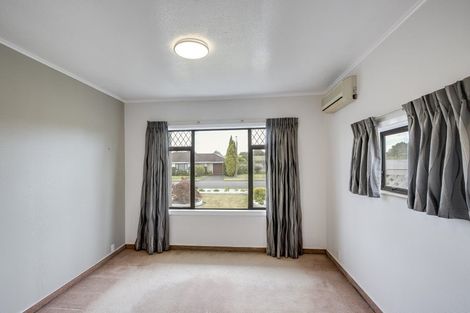 Photo of property in 32 Auckland Road, Greenmeadows, Napier, 4112
