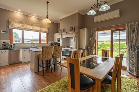 Photo of property in 6 Crombie Street, Gore, 9710