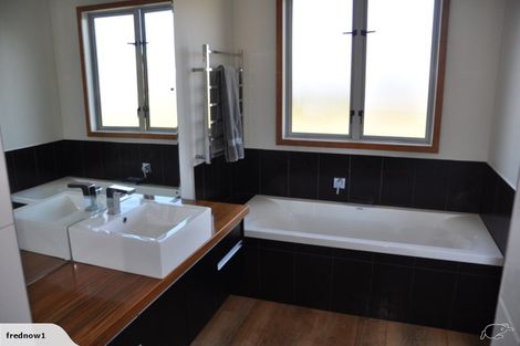 Photo of property in 7 Outlook Terrace, Taradale, Napier, 4112