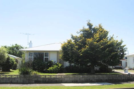 Photo of property in 1/2 Byron Street, Te Hapara, Gisborne, 4010