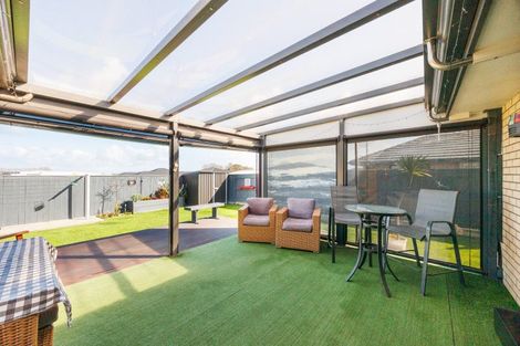 Photo of property in 81 Balrickard Way, Milson, Palmerston North, 4414