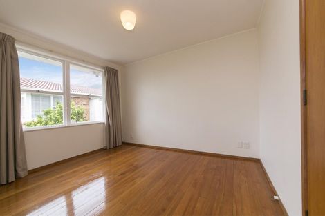Photo of property in 4/135 Titirangi Road, New Lynn, Auckland, 0600