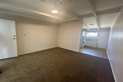 Photo of property in 1/17 Glengarry Road, Glen Eden, Auckland, 0602