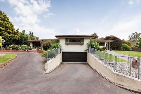 Photo of property in 5 Ashburn Lane, Awapuni, Palmerston North, 4412