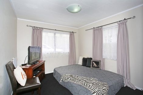 Photo of property in 2/1 Totara Road, Manurewa, Auckland, 2102