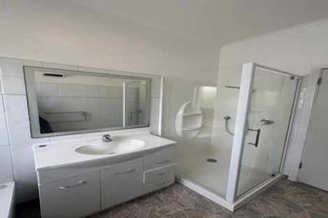 Photo of property in 7 Sheralee Place, Bucklands Beach, Auckland, 2014