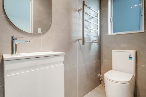 Photo of property in 1/15 Sea Vista Avenue, Beach Haven, Auckland, 0626